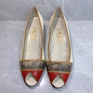 Vintage David’s leather peep toe 2” heels in cream with red and snake skin 8.5